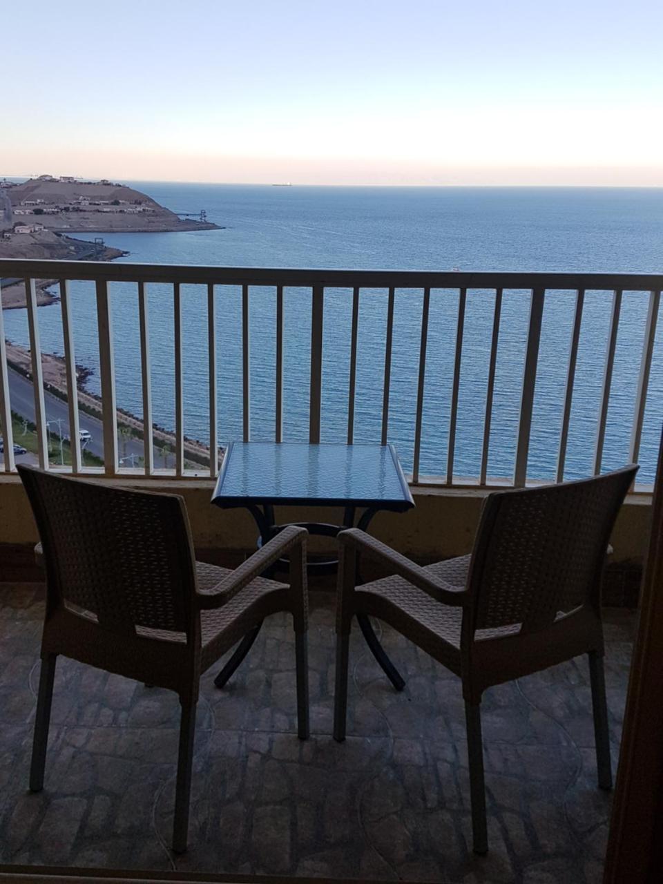 עיין סוחנה Apartment At Porto Sokhna Pyramids - מראה חיצוני תמונה